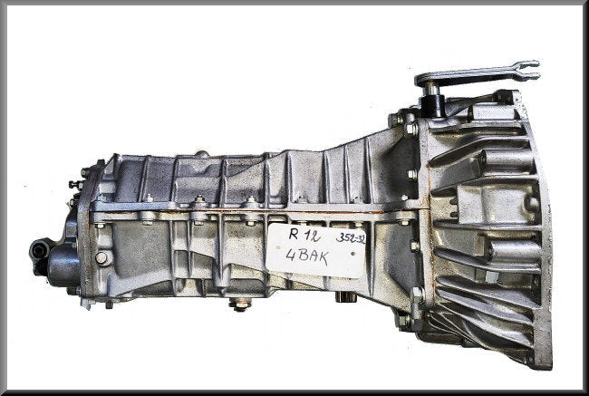 Gereviseerde versnellingsbak 4 versnellingen (excl 500 euro borg) – Renault 12