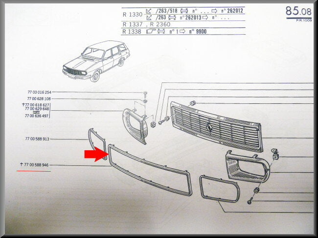 Grille molding – Renault 12 – OEM 7700588946 / 7700655059