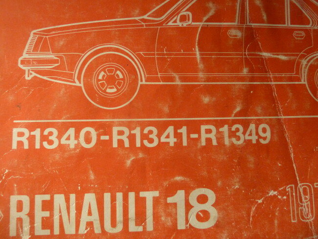 Panneau latéral arrière droit – Renault 18 – OEM 7701556760 / 770155670 – NOS