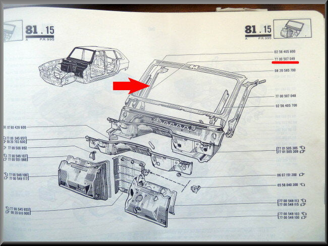 Montant de baie droit – Renault 16 – OEM 7700507049