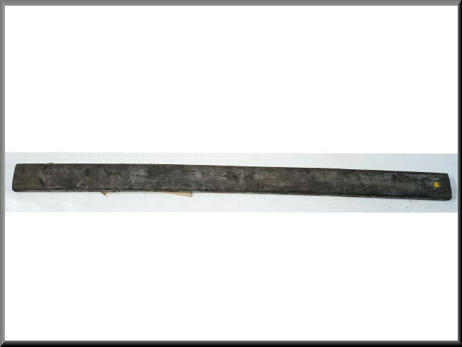 Bumperstrip voor achter? 90 cm – Renault 20, Renault 30 – NOS