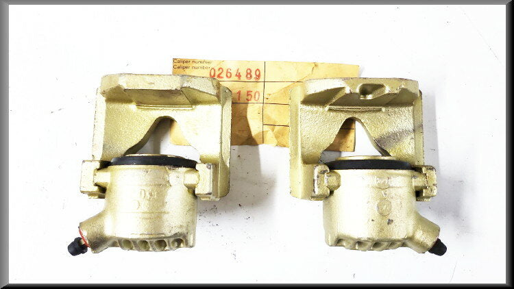 Brake caliper set – Renault 14 – OEM 026489 – NOS