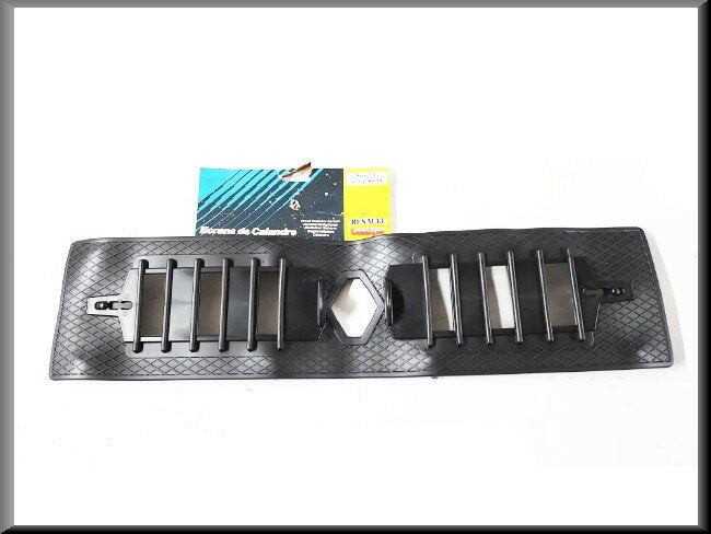 Radiator cover – Renault 11 – Renault 9 – OEM 7701460289 – NOS