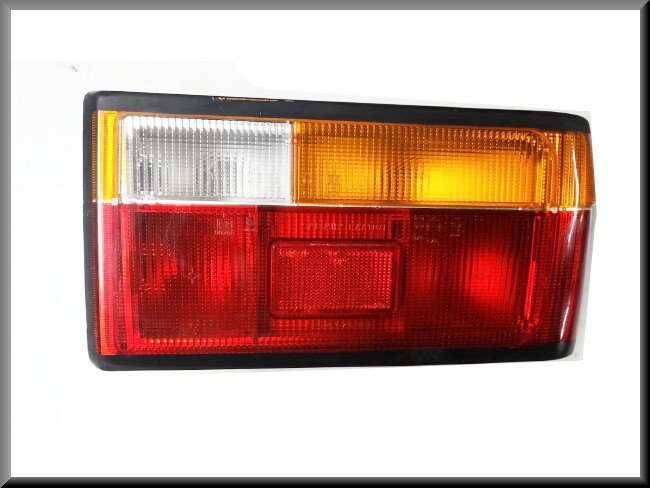 Verre de feu arrière droit bord noir (SEIMA 20910) – Renault 9 – OEM 7701376633 – NOS