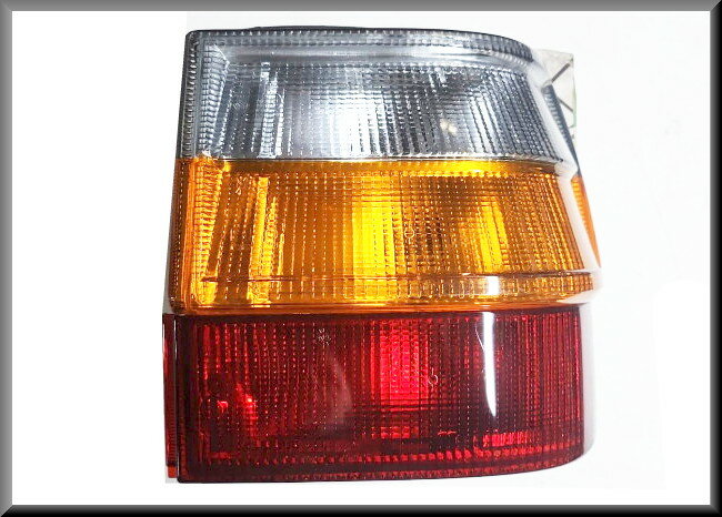 Vitre de feu arrière droit couleur - Renault 11 - NOS