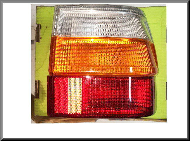 Verre de feu arrière droit (SEIMA 2135) – Renault 11 – OEM 7701366557 – NOS