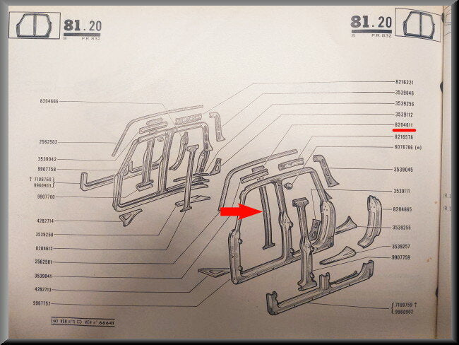 B Stijl binnenzijde links – Renault 10 – OEM 0820461100 – NOS
