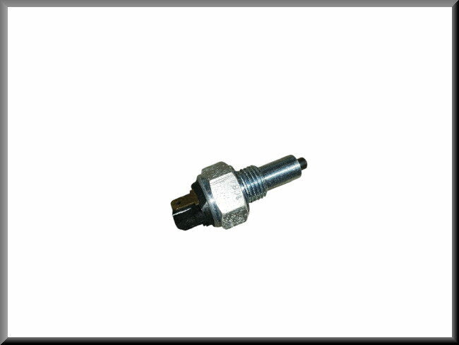Reverse light switch – Renault 5 - Renault 9 - Renault 11 - Renault Express – OEM 7700591730 – NOS
