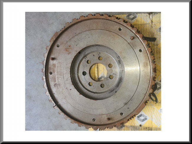 Vliegwiel met starterkrans – Renault 25 - Renault Espace – OEM 7700698725 – NOS