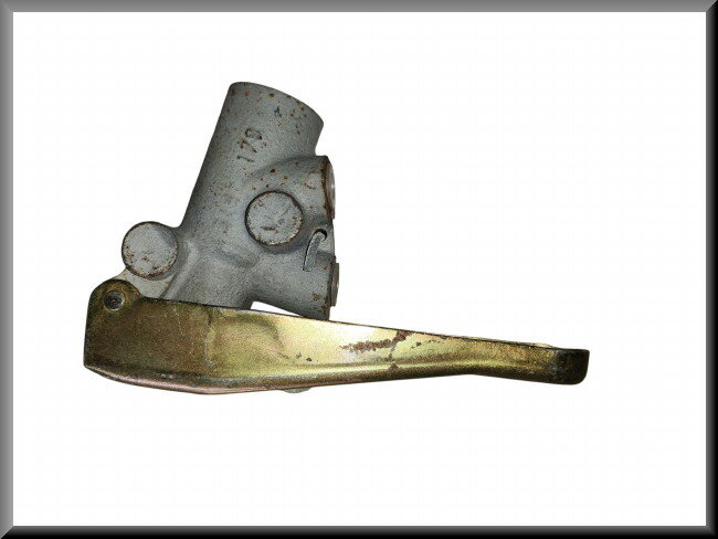 Brake pressure regulator – Renault 16 TX (1973-1975) – OEM 7700573430