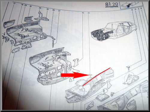 Bevestigingsstrip spatbord links – Renault 16