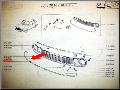 Chroomrand grill rechts – Renault 12 – OEM 7700535730