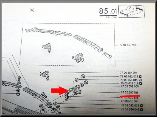 Bumpersteun voorzijde links – Renault 12 – OEM 7700587795