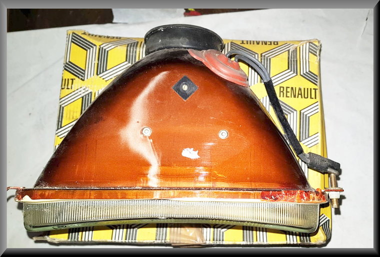 Headlight (Kangaroo) Cibie – Renault 12 – Renault 16 - OEM 7701017180