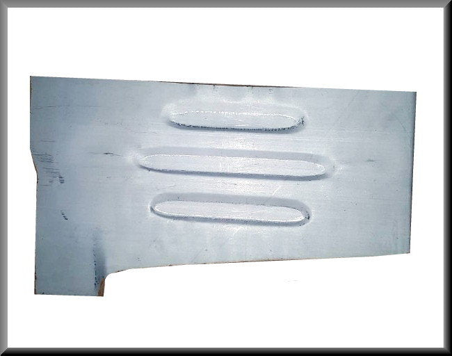 Bodem reparatie stuk links voor – Renault 16