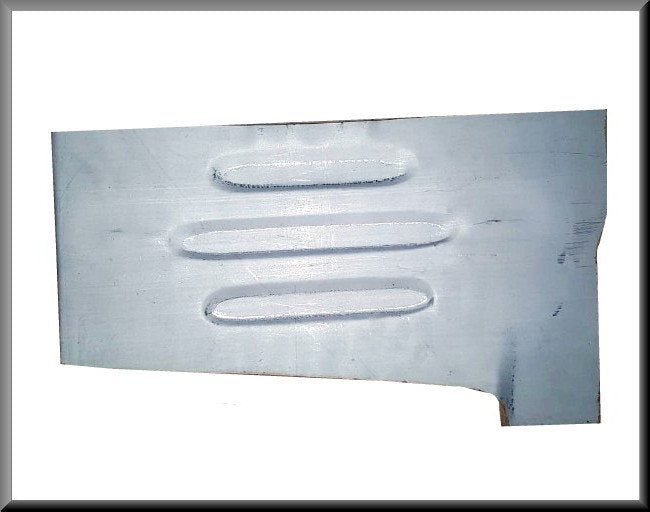 Bottom repair piece right front – Renault 16