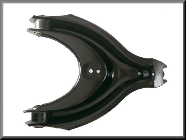 Driehoekarm achteras – Renault 12 – Renaukt 15 - Renault 17 - OEM 7700504459