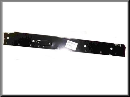 Longeron intérieur droit – Renault 12 – OEM 7700629827