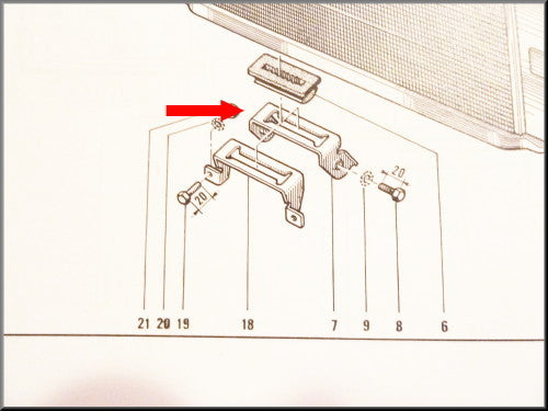 Support de radiateur – Renault 16 – OEM 7700505248