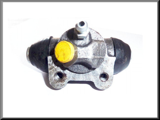 Cylindre de roue arrière gauche Girling – Renault 12 – OEM 7701024261