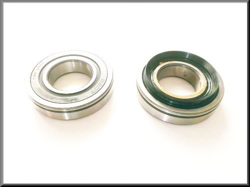 Front wheel bearing set (72x35x21 mm and 72x35x17mm) – Renault 16 – OEM 0855967900 / 0855968000