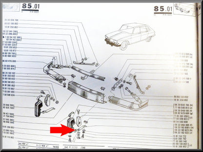 Support de pare-chocs gauche (version longue) – Renault 16 – OEM 0833093000