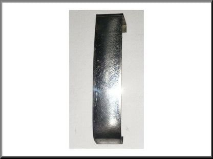 Baguette pare-chocs avant gauche et droite – Renault 16 – OEM 0608448300