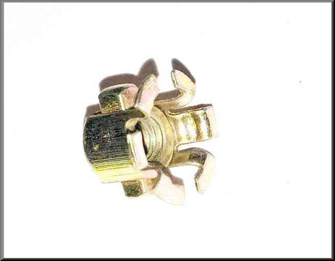 Kooimoer M6 – Renault 16 - Renault 12– OEM 0855801400