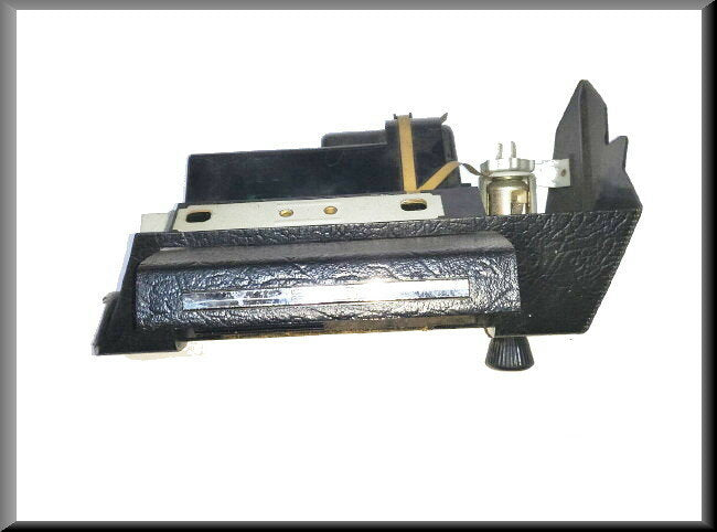 Pièce de tableau de bord avec cendrier et allume-cigare – Renault 16 (1150) – FEO 0855872100