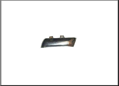 Clamp for chrome strip door rear right (next to C-pillar) – Renault 16 – OEM 7700648458 / 0608064600 – Used