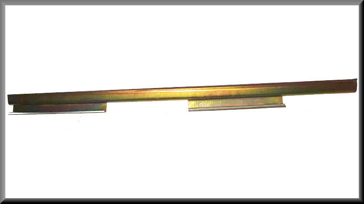 Ruitprofiel voorzijde links – Renault 16 – OEM 7700557685 / 7700557687