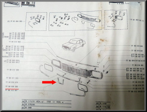 V emblem grill – Renault 12 – OEM 7700520295