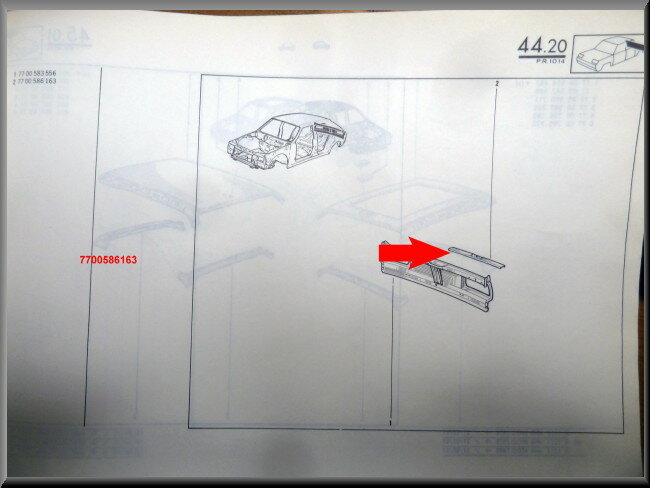 Top corner profile – Renault 14 – OEM 7700586163 – NOS