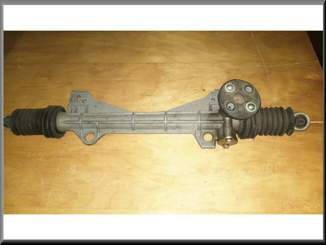 Stuurhuis  – Renault 14 – OEM 7943010105 – NOS