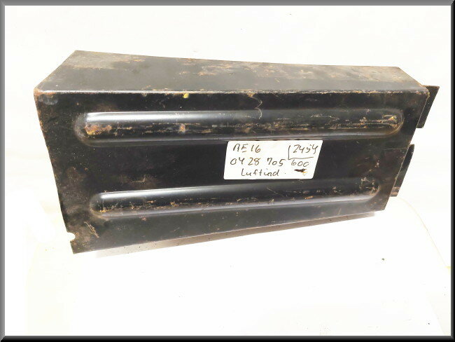 Entrée d'air gauche – Renault 16 – OEM 0428705600