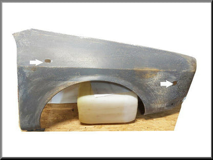 Voorscherm rechts met openingen voor knipperlichten – Renault 12 – OEM 7700648609 (New Old Stock)