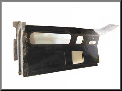 Hoekdeel achterzijde rechts  – Renault Trafic – OEM 7701461702 – NOS