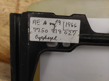 Koplamphuis links  – Renault 19 – OEM 7750818027 – NOS