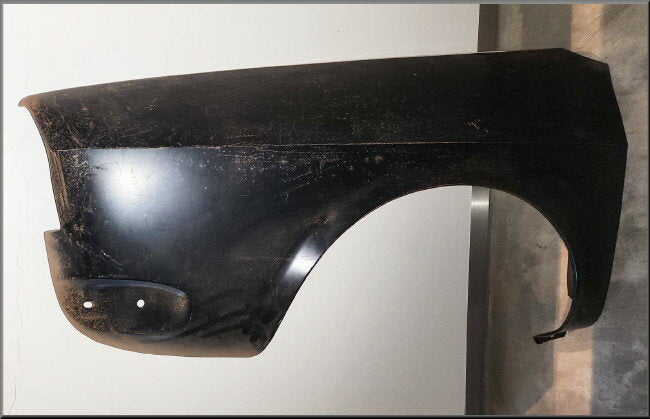 Aumonière avant gauche – Renault 12 – OEM 7700648608