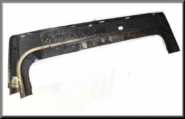 Dwarsbalk achterzijde  – Renault Trafic – OEM 7701461675 – NOS