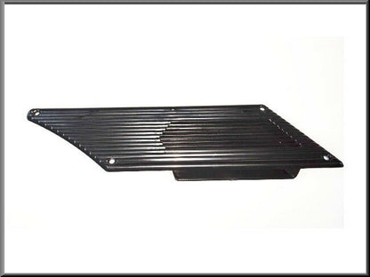 Ventilatierooster achterscherm rechts – Renault 12 – OEM 770059