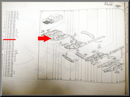 Binnen plaat voorzijde rechts  – Renault 18 – OEM 7700665635 – NOS