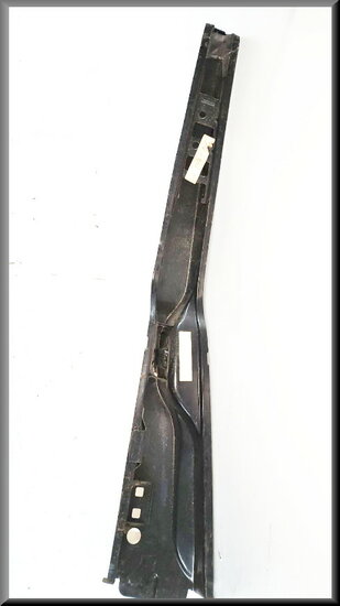 B Stijl links  – Renault 18 – OEM 7701582892 – NOS