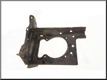 Headlamp housing left – Renault Trafic – OEM 7701462102 – NOS