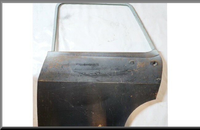 Rear left door – Renault 12 – OEM 7701507979 – NOS
