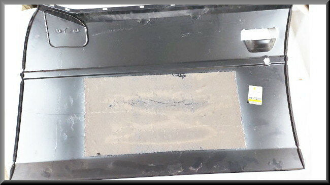 Deurplaat voorzijde rechts  – Renault 20 - Renault 30 - Renault 18 – OEM 7701556767 – NOS