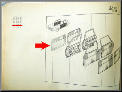 Deurplaat voorzijde rechts  – Renault 20 - Renault 30 - Renault 18 – OEM 7701556767 – NOS
