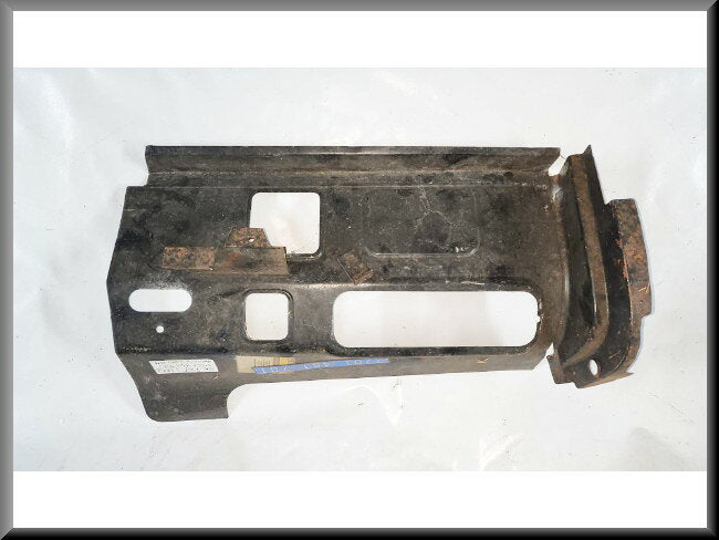 Corner panel rear left – Renault Trafic – OEM 7701461701 – NOS