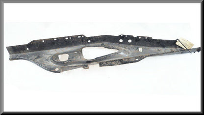 Chassis part front right – Renault 18 – OEM 7700619784 / 7700688421 / 7700665639 – NOS