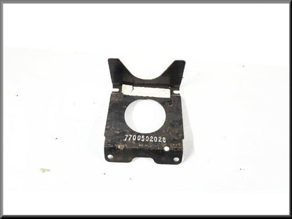 Front beam mounting bracket – Renault 16 – OEM 7700502028